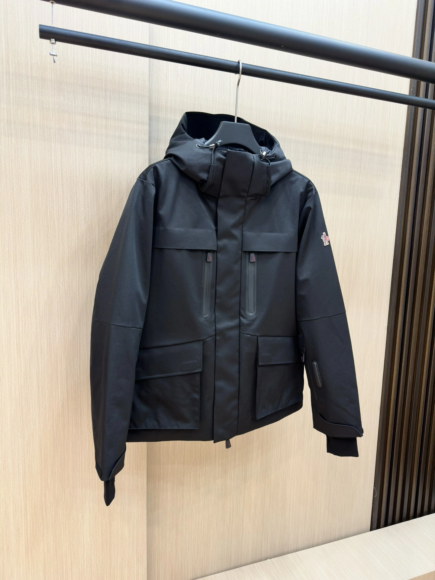 Moncler Down Jackets WrinkleFree 145328