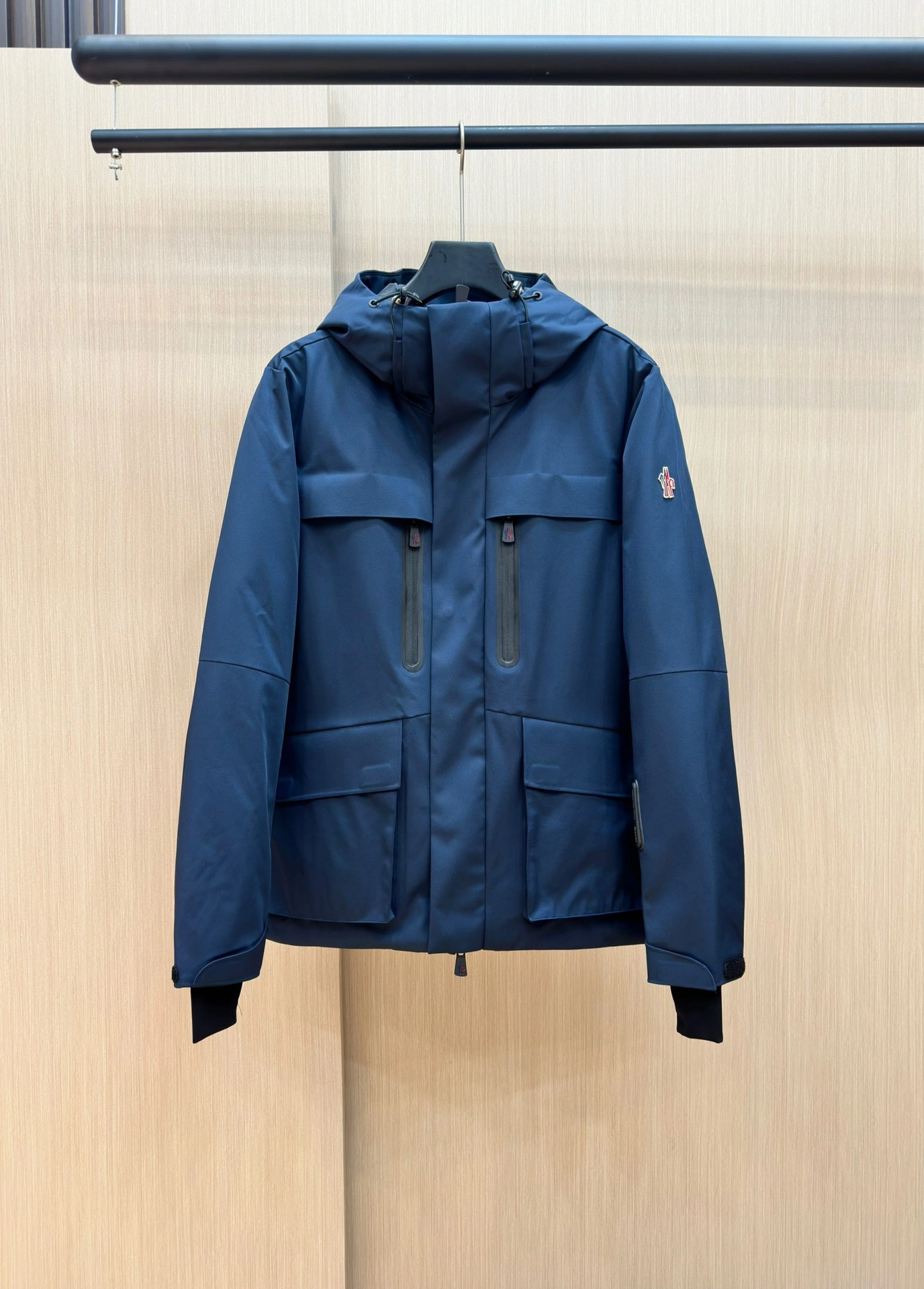 Effortless Moncler Down Jackets 145306