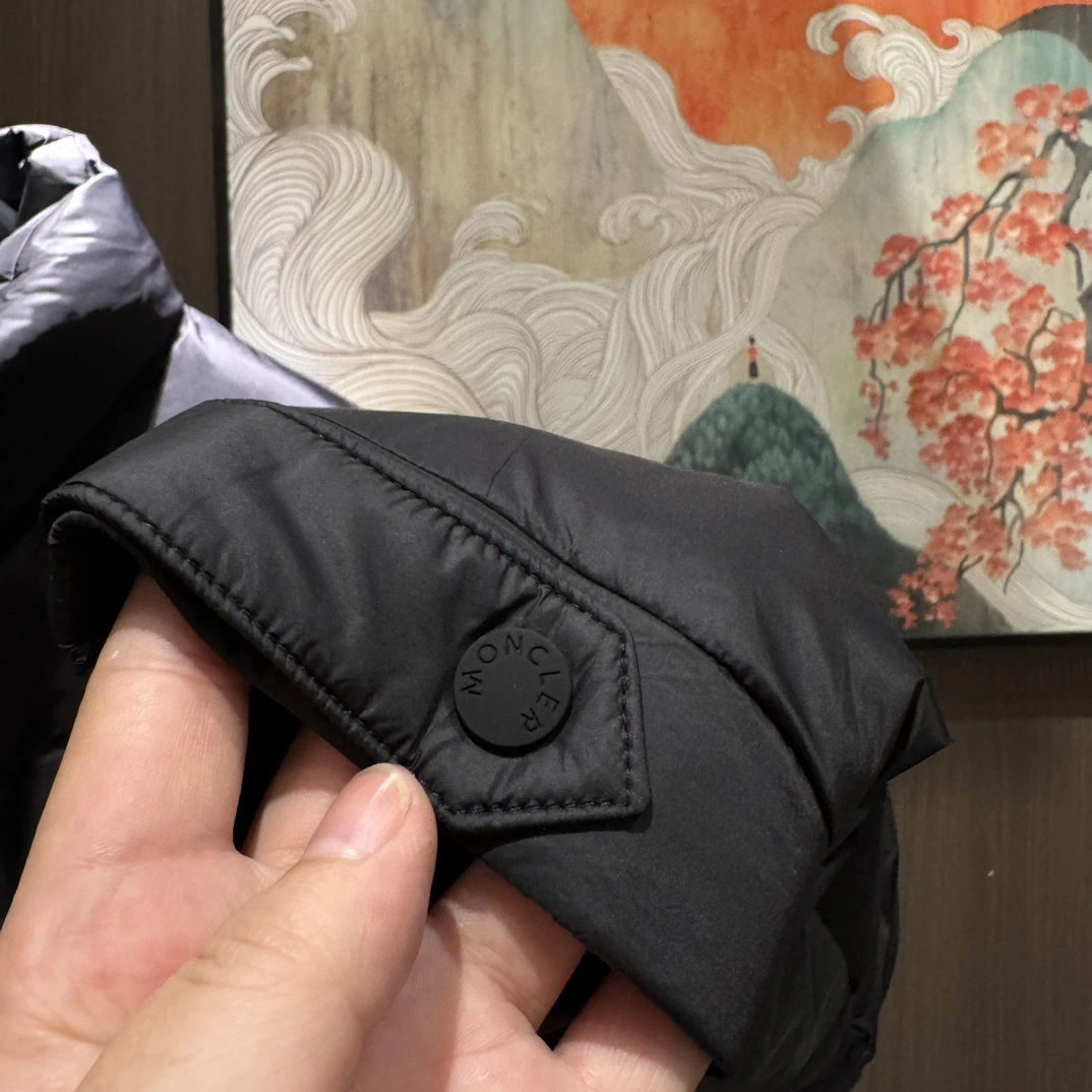 Trendy Moncler Down Jackets 145305