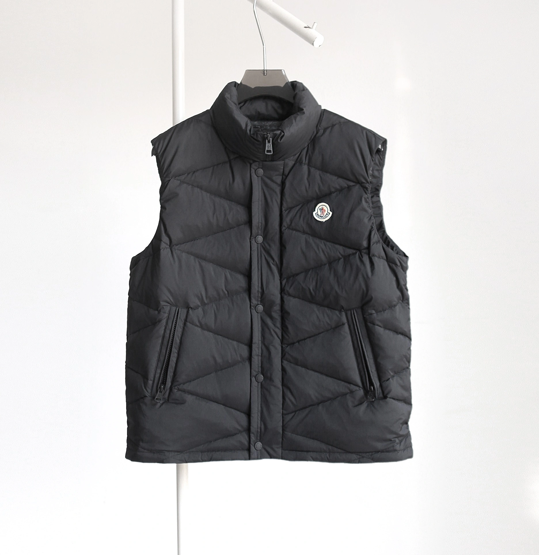 Moncler Down Jackets Stretchable 145307