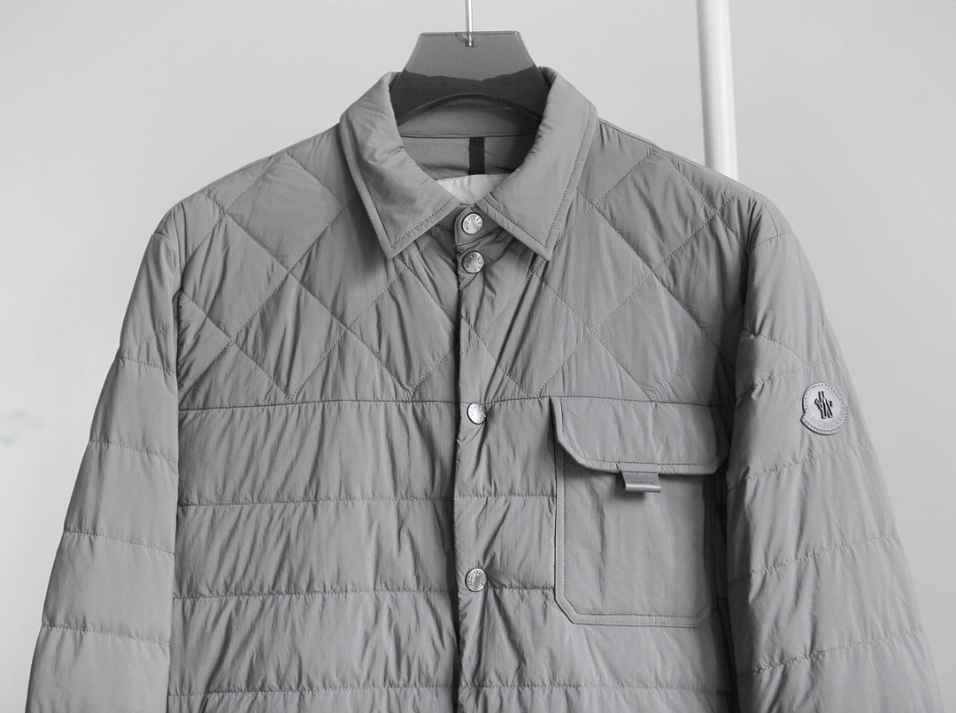 Fashionable Moncler Down Jackets 145303