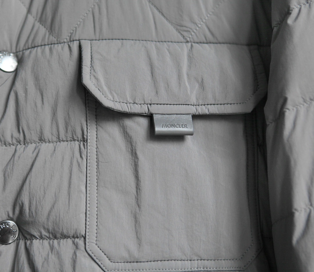 Fashionable Moncler Down Jackets 145303