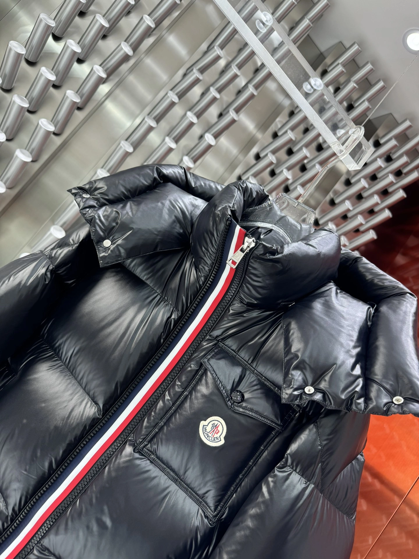 Moncler Down Jackets Compact 145294