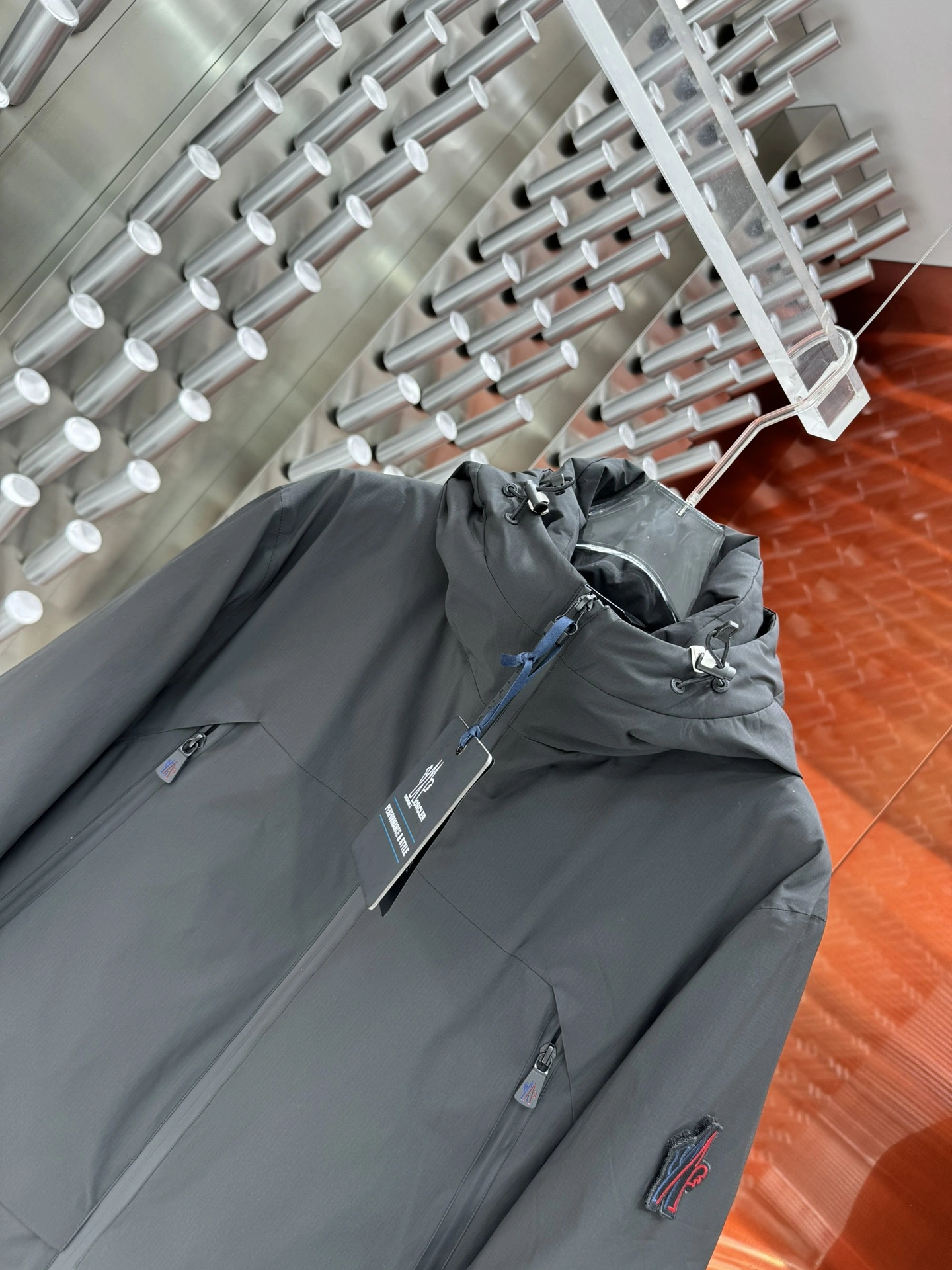 Tailored Moncler Down Jackets 145290