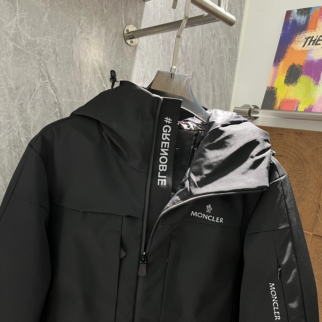 Moncler Down Jackets Neat 145276