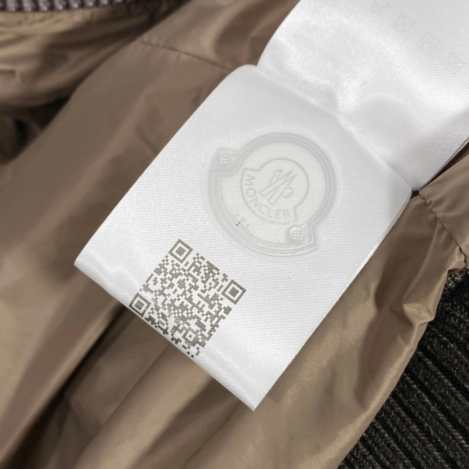 Moncler Down Jackets MoistureWicking 145295