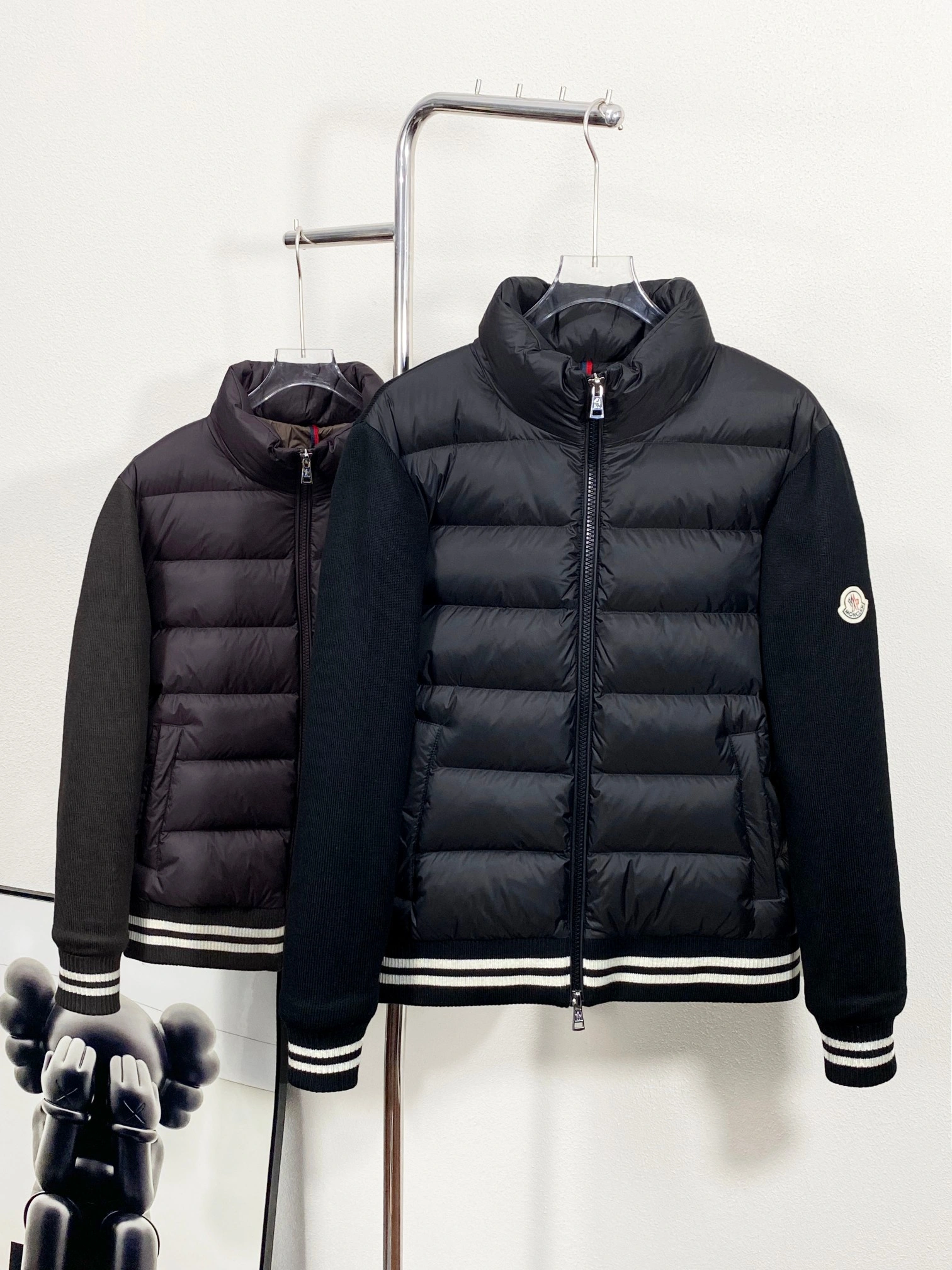 Refined Moncler Down Jackets 145297