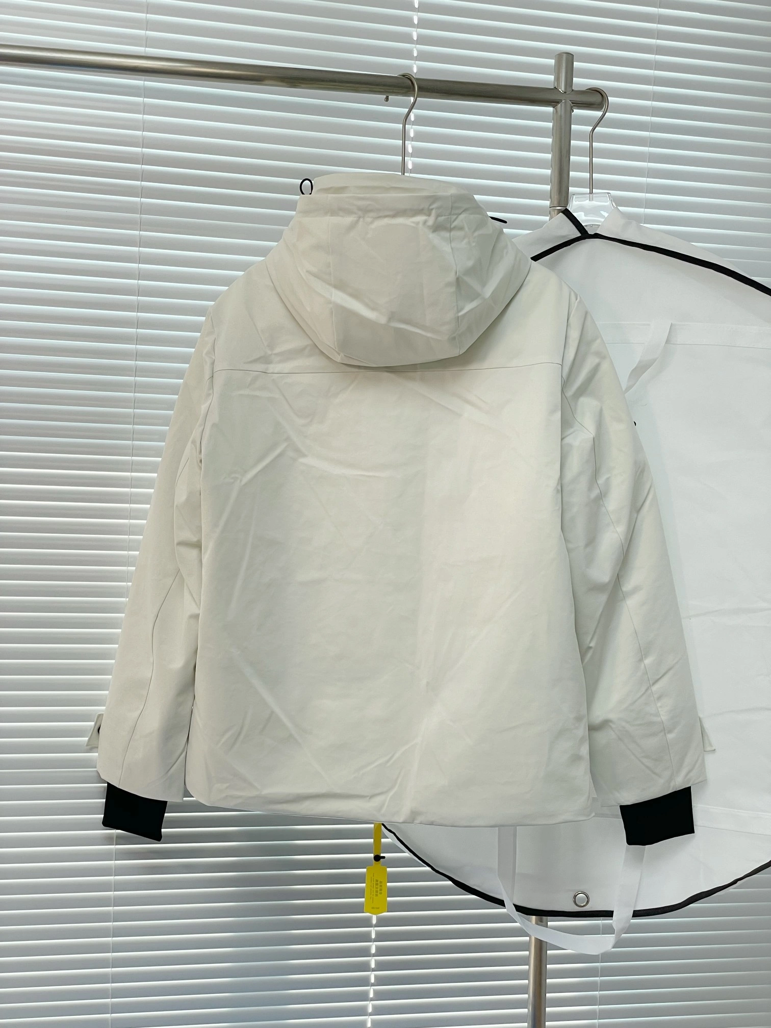 Cozy Moncler Down Jackets 145269