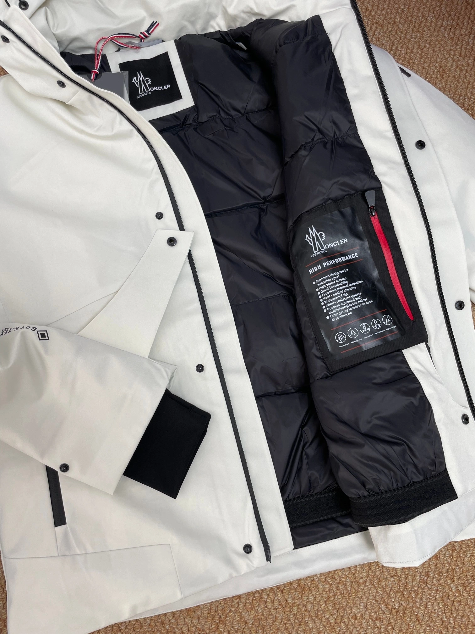 Cozy Moncler Down Jackets 145269