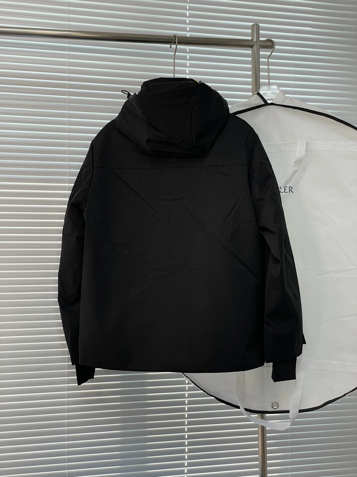 Moncler Down Jackets Affordable 145278