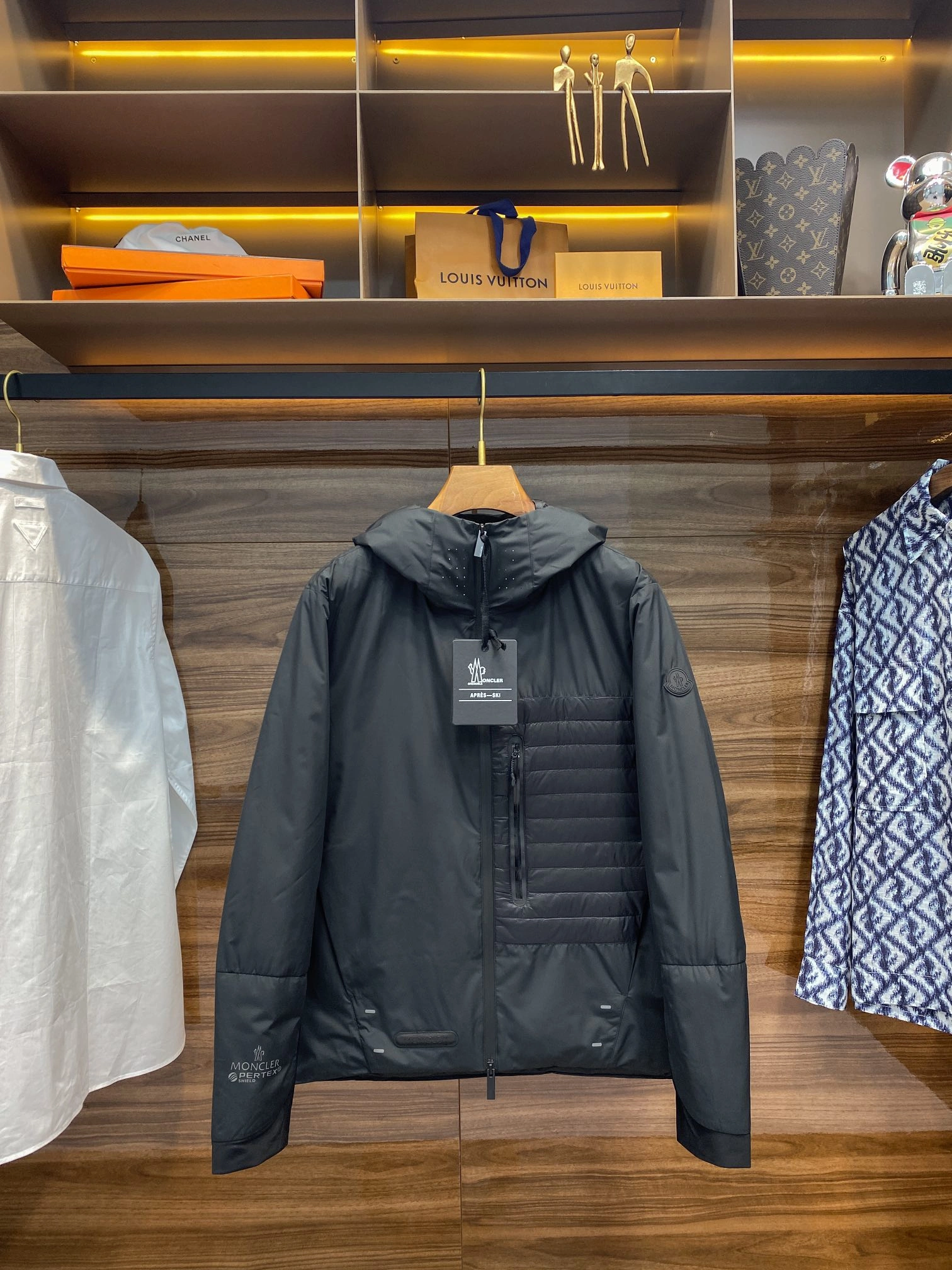 Moncler Down Jackets Affordable 145274