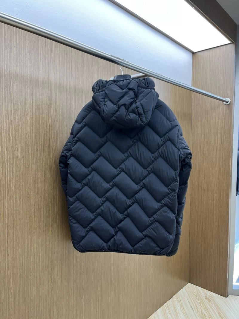 Moncler Down Jackets RelaxedFit 144447