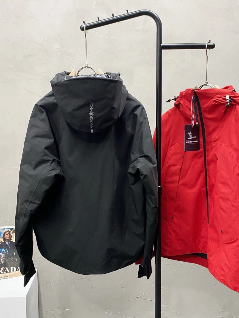Moncler Down Jackets TimelessDesign 144419
