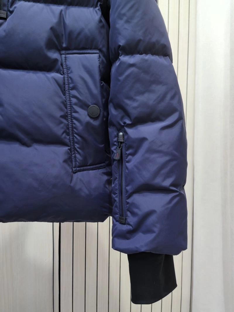 Tailored Moncler Down Jackets 144417