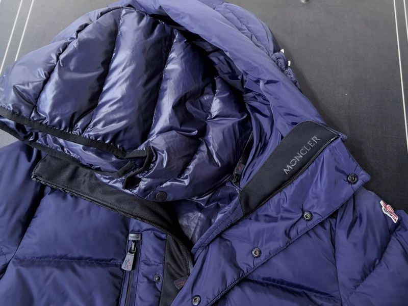 Tailored Moncler Down Jackets 144417