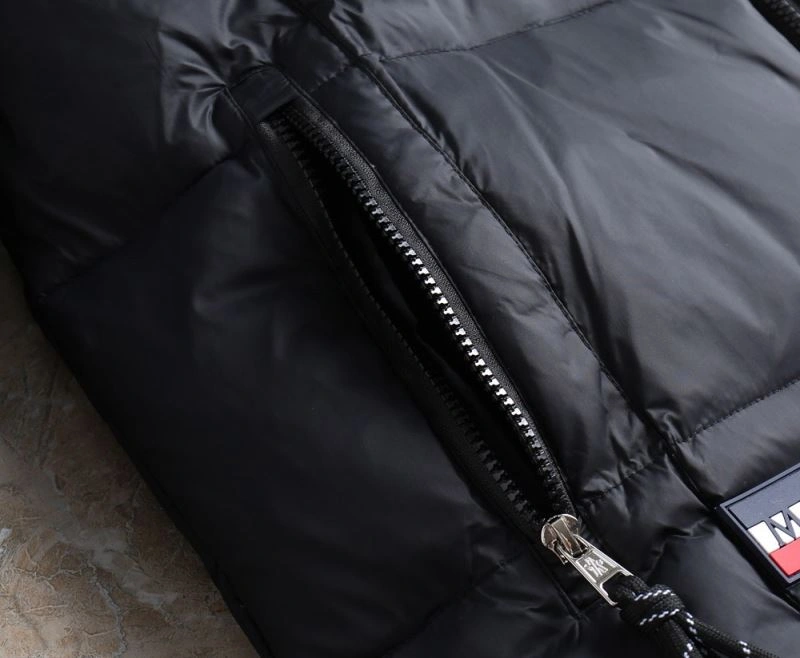 Moncler Down Jackets EasyCare 144408
