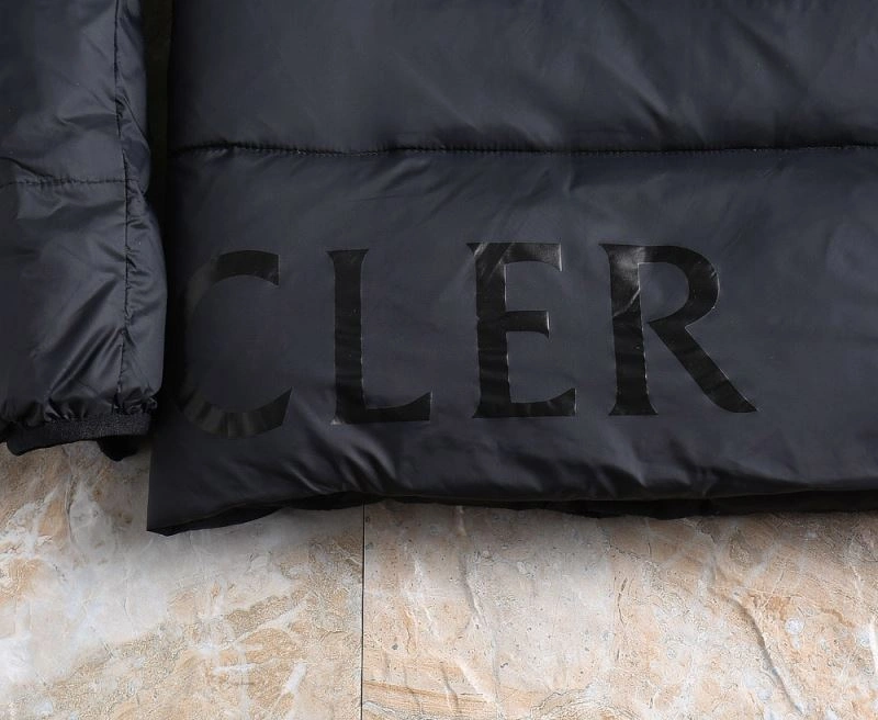 Moncler Down Jackets ZeroBulk 144399