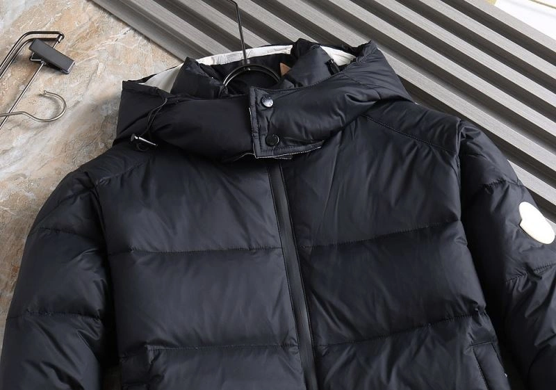 Moncler Down Jackets ZeroBulk 144399