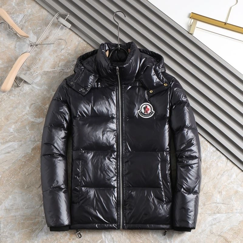 Moncler Down Jackets Trendsetting 144400