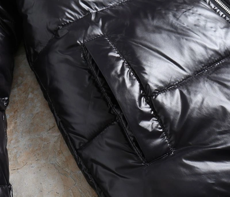 Moncler Down Jackets Trendsetting 144400