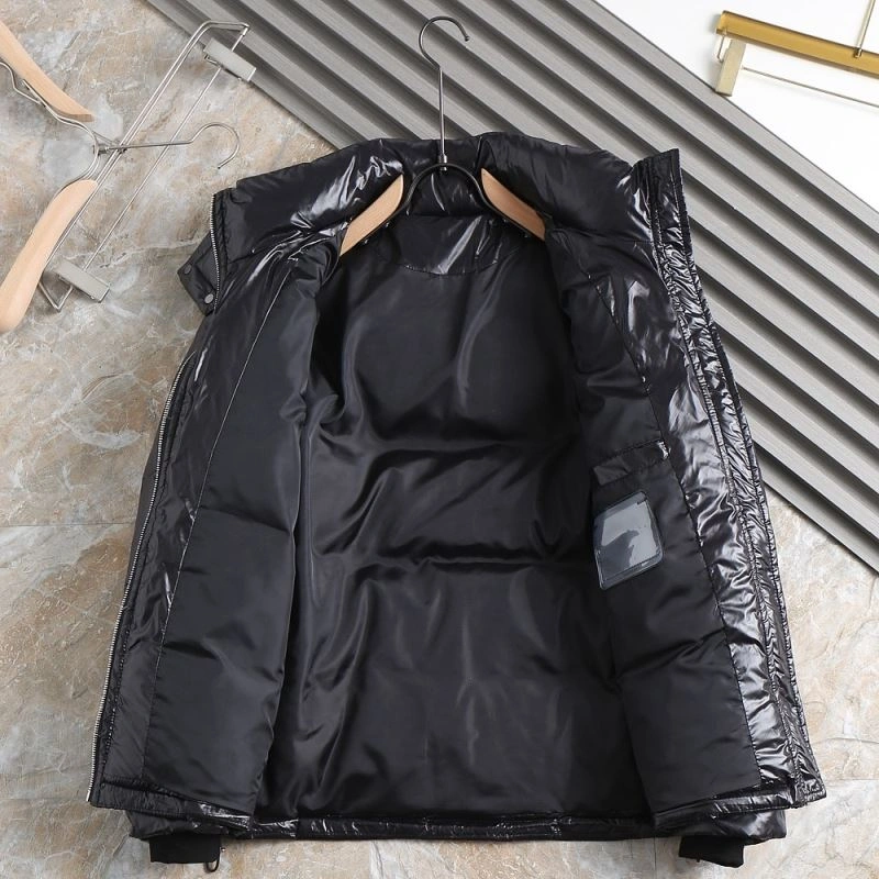 Moncler Down Jackets Trendsetting 144400