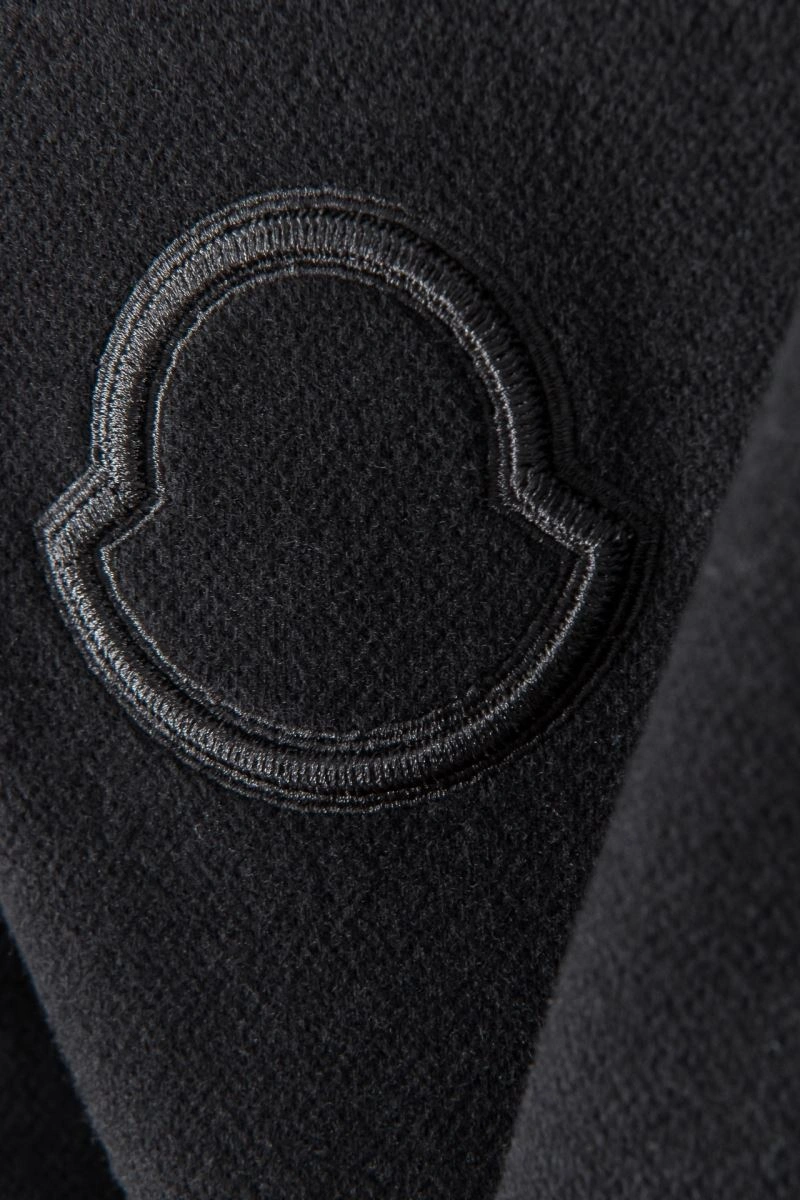 Moncler Down Jackets Cozy 144402