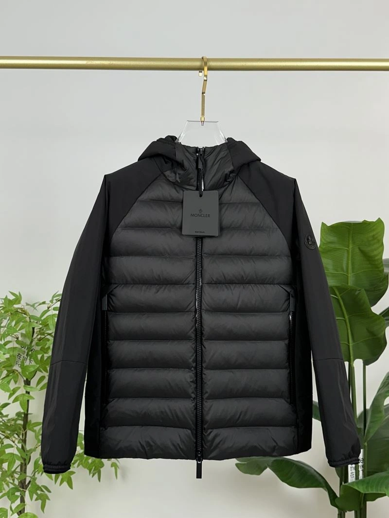 Moncler Down Jackets Popular 144384