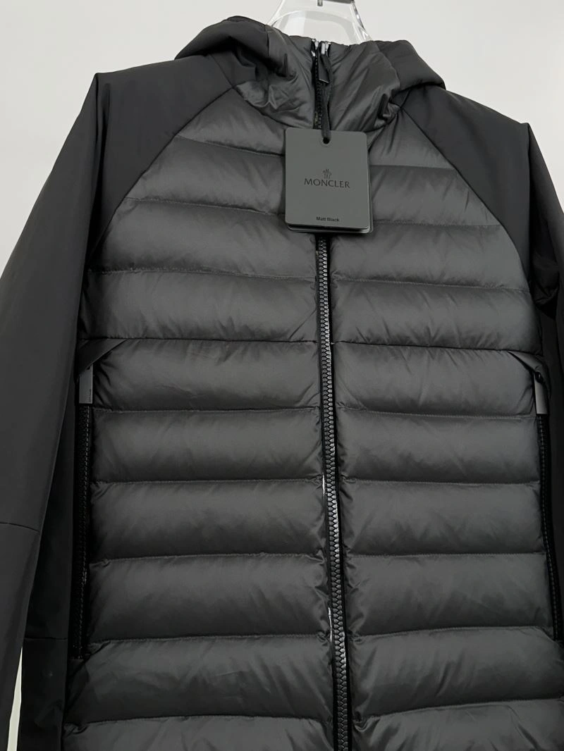Moncler Down Jackets Popular 144384