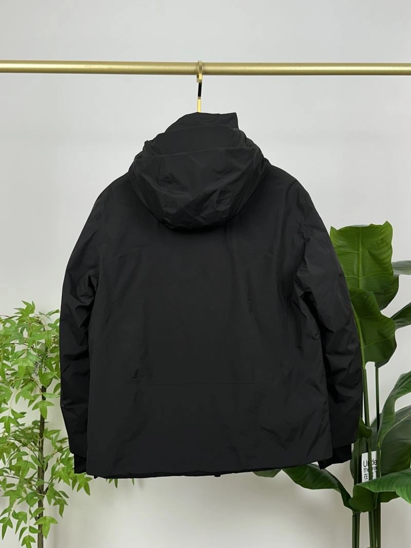 Moncler Down Jackets Modern 144382