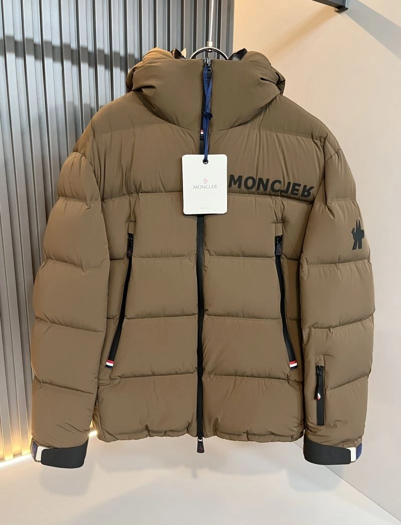 Youthful Moncler Down Jackets 144403