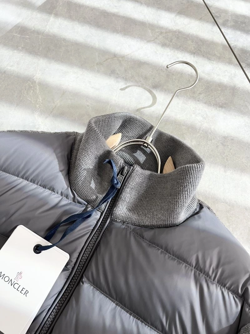 Moncler Down Jackets Elegant 144390
