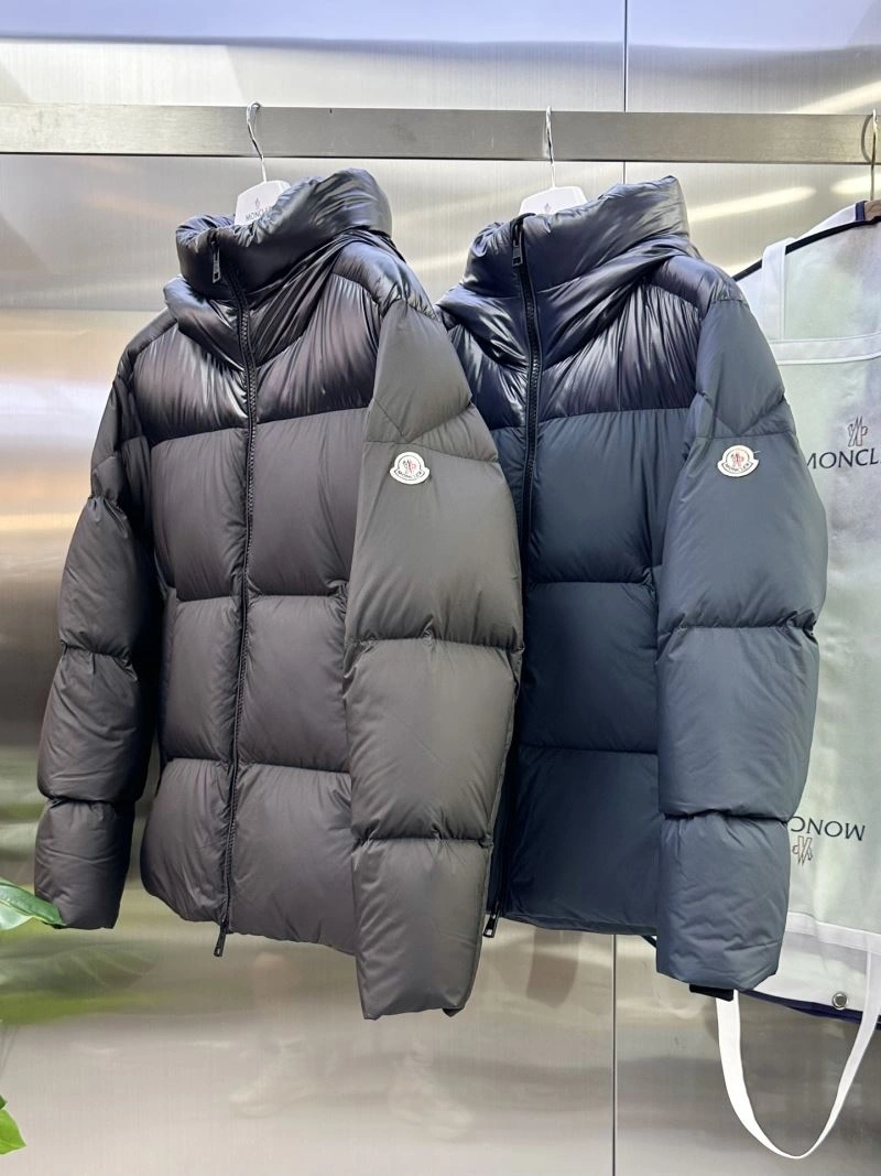 Minimalist Moncler Down Jackets 144411
