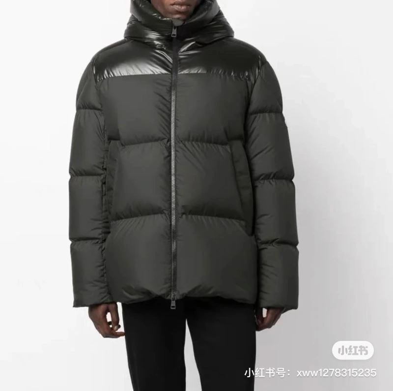 Moncler Down Jackets Attractive 144379