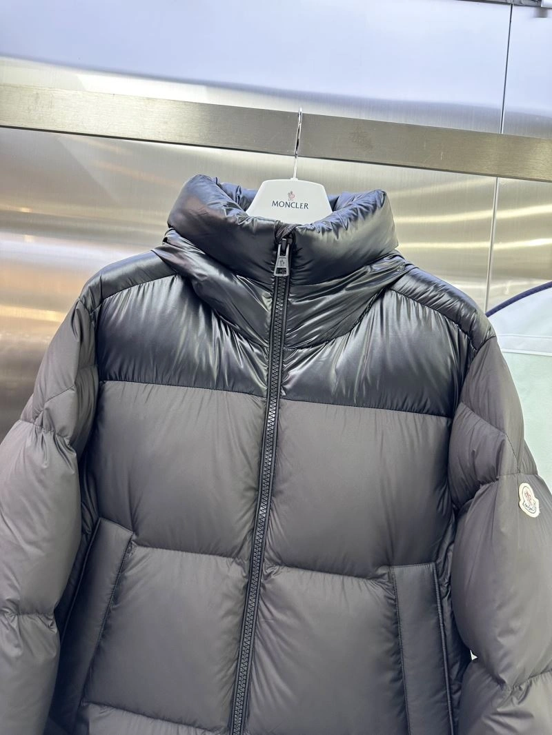 Moncler Down Jackets Attractive 144379