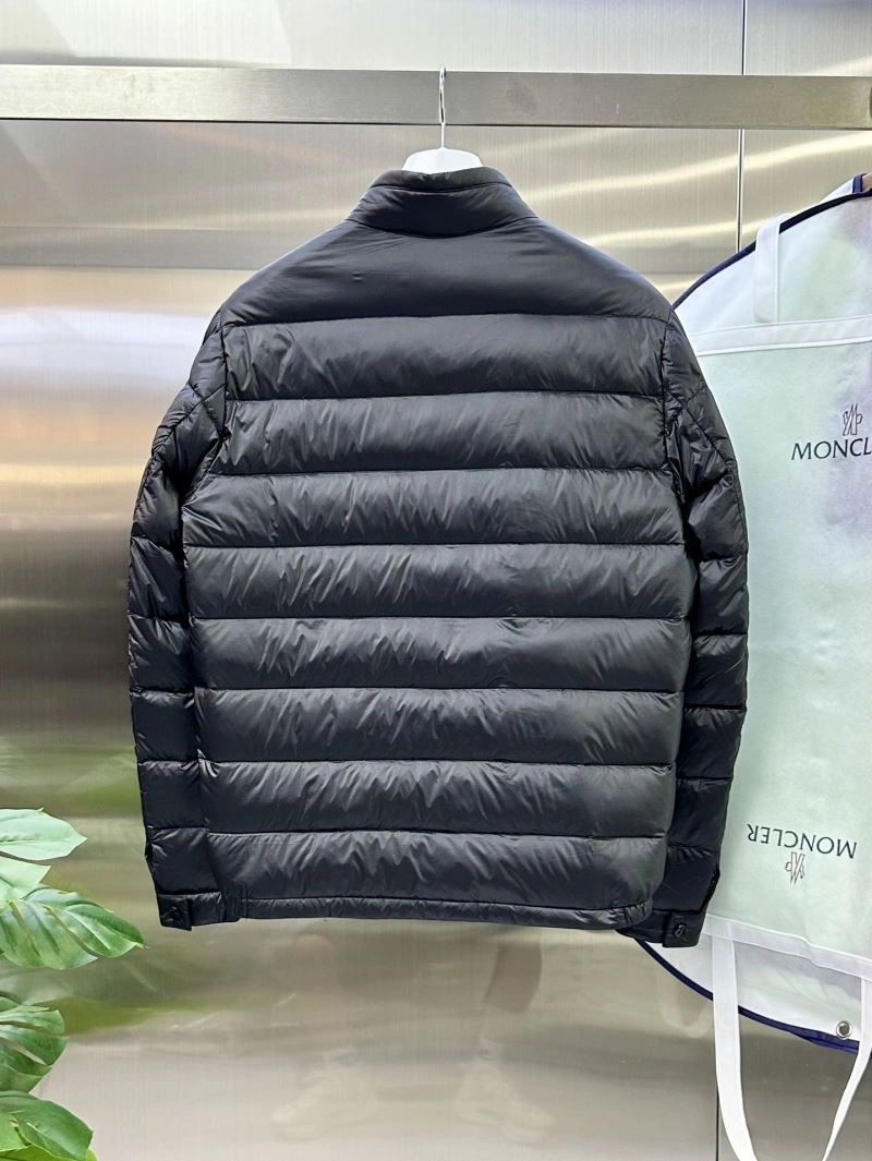 Moncler Down Jackets Breathable 144380