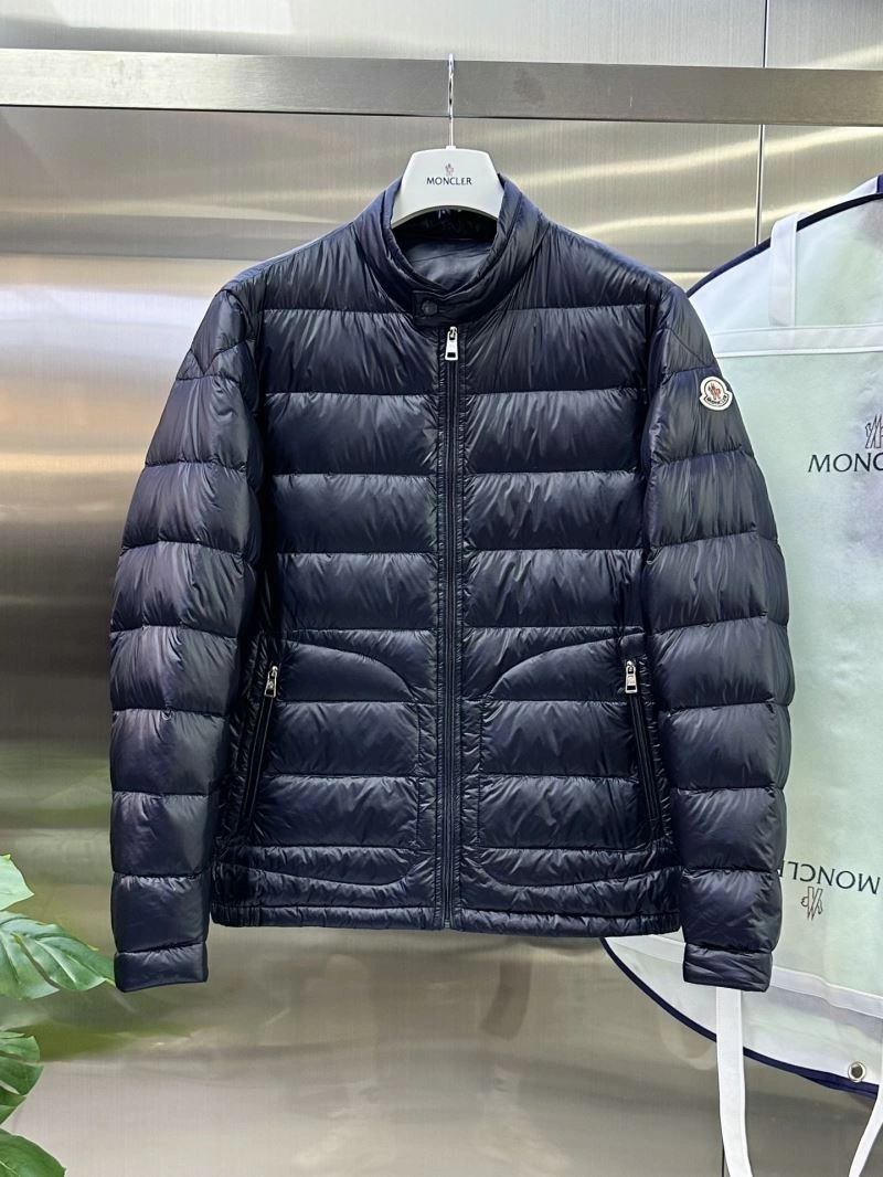 Moncler Down Jackets Breathable 144380
