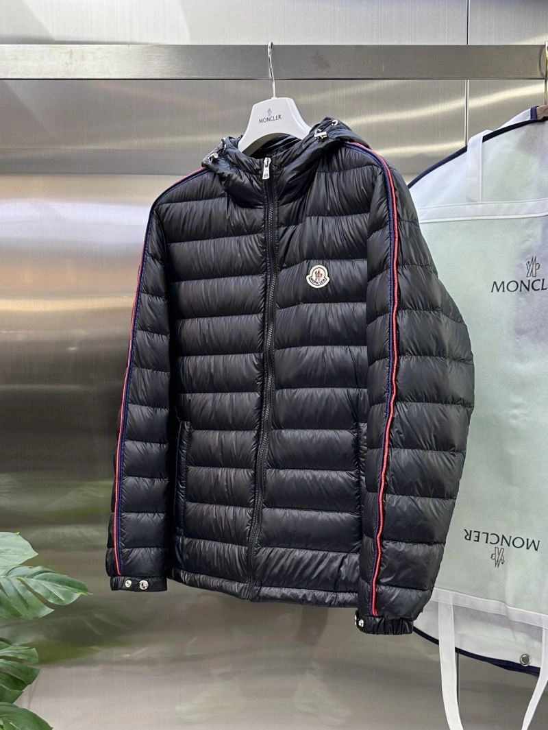 Moncler Down Jackets DailyWear 144381