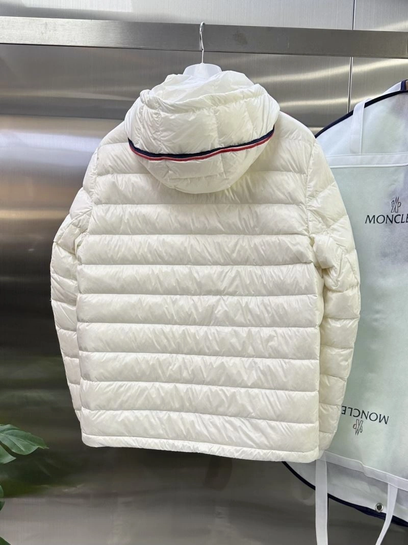 Moncler Down Jackets DailyWear 144381