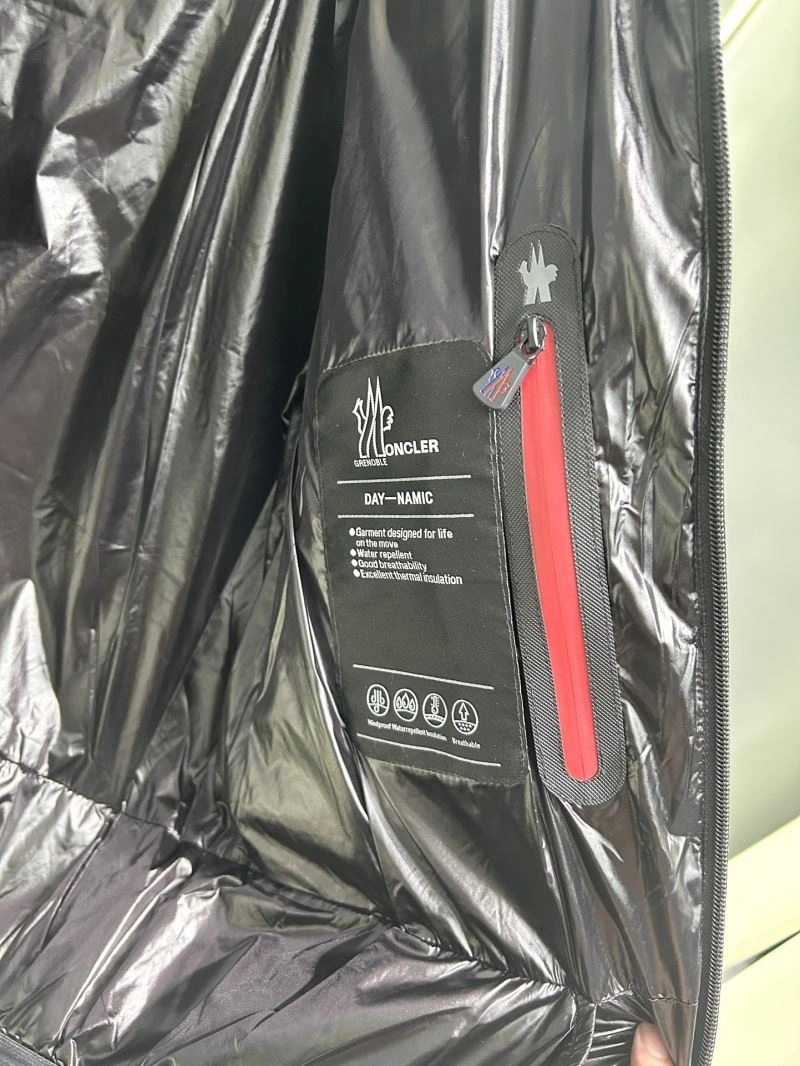 Moncler Down Jackets Reliable 144373