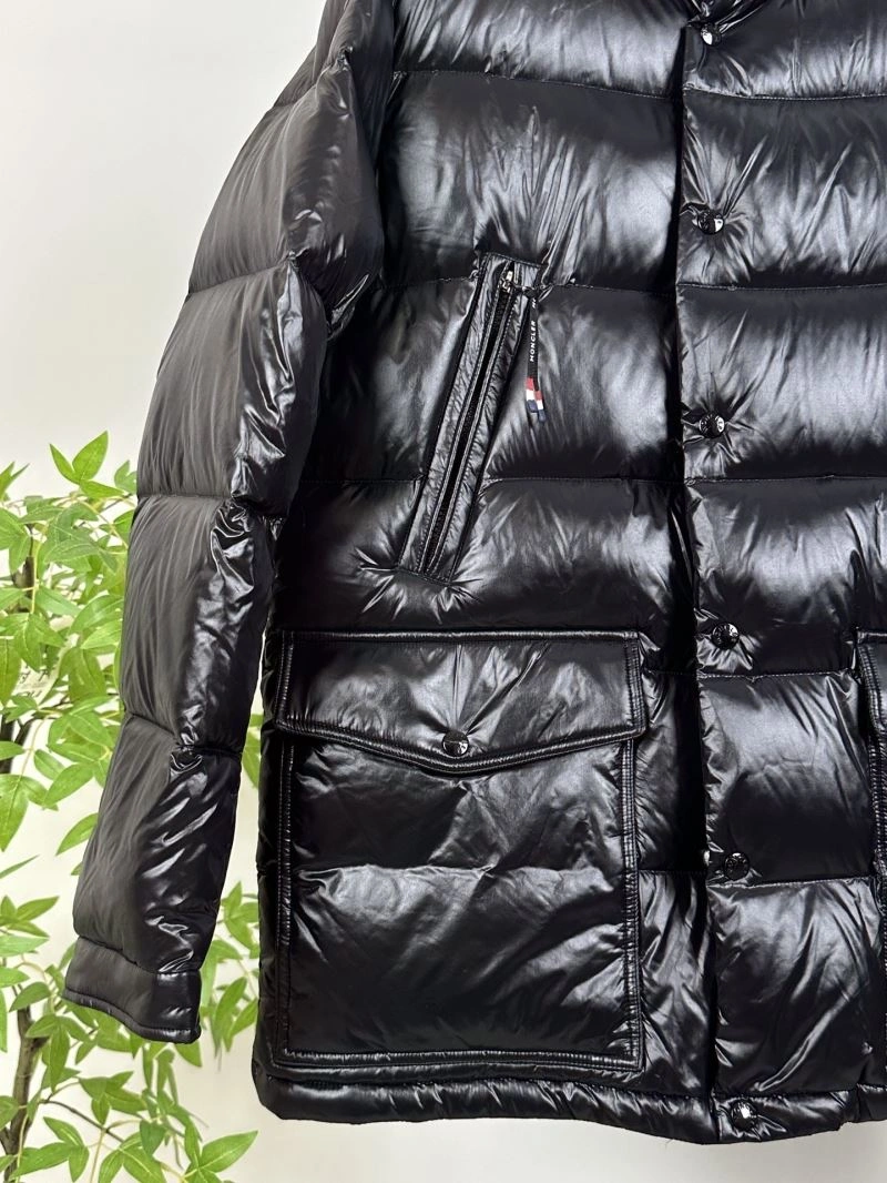 Unisex Moncler Down Jackets 144364