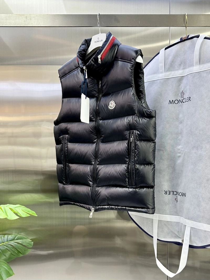 Moncler Down Jackets Original 144366