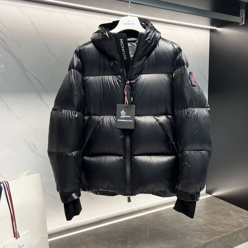Moncler Down Jackets Youthful 144344