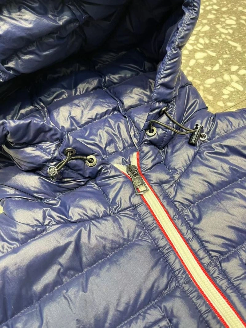 Moncler Down Jackets Functional 144349