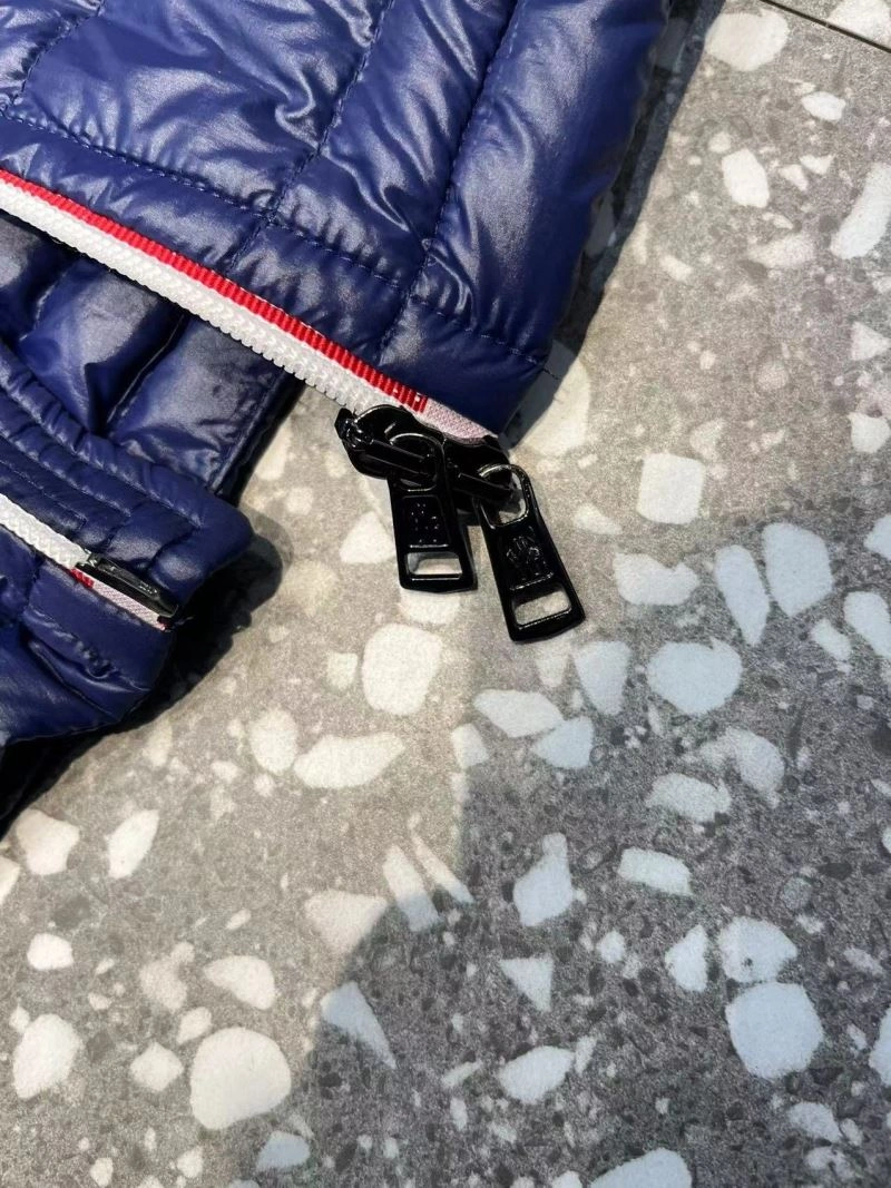 Moncler Down Jackets Functional 144349