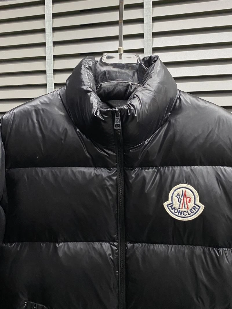 Moncler Down Jackets Flexible 144341