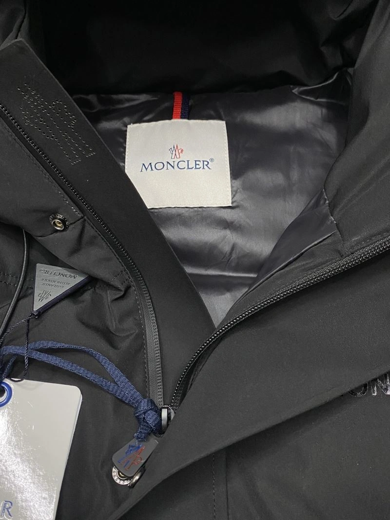 Durable Moncler Down Jackets 144345
