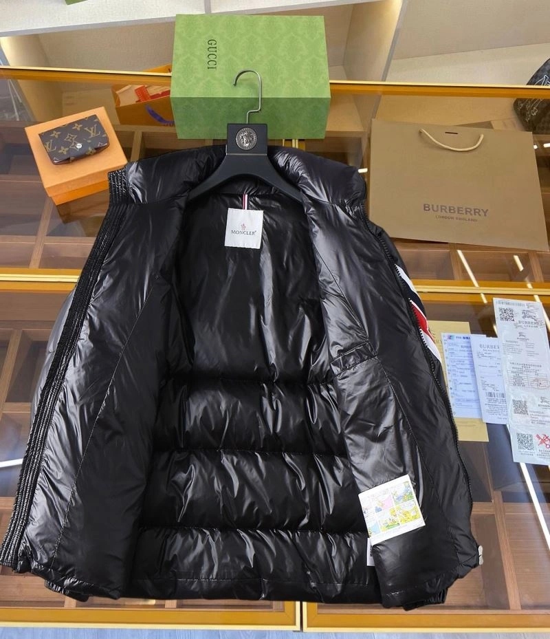 Moncler Down Jackets Lightweight 144359