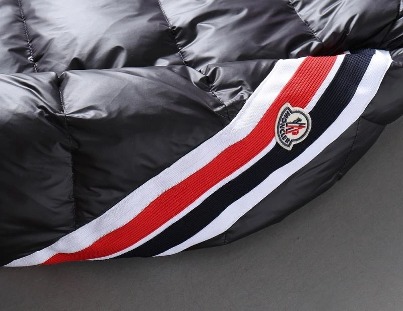 Moncler Down Jackets Lightweight 144359