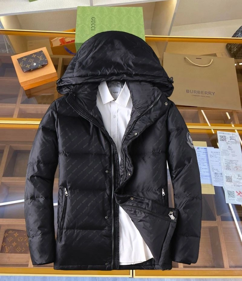 Moncler Down Jackets Comfortable 144368