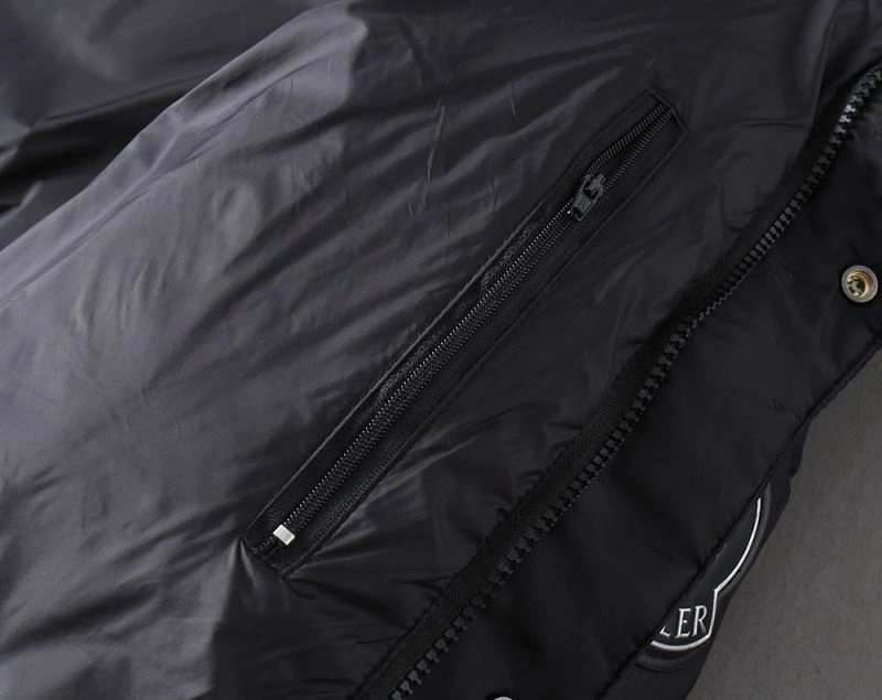 Moncler Down Jackets Comfortable 144368